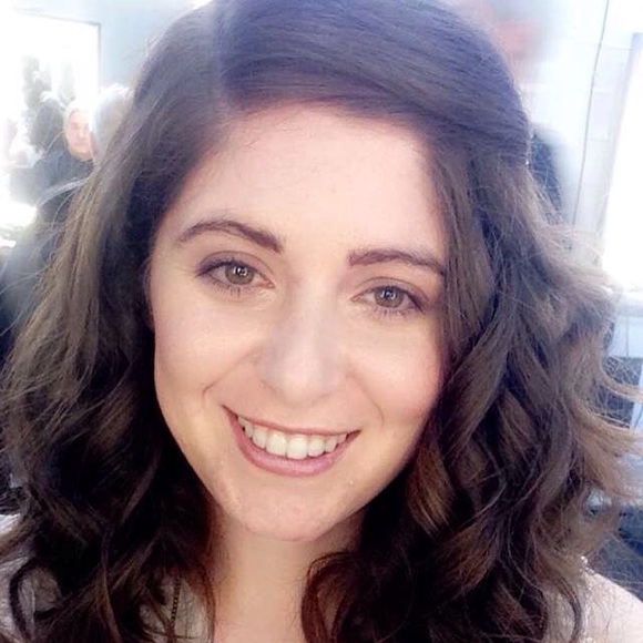 Meet your Posher, Kaleigh - Picture 1 of 1